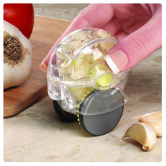 Transform Your Cooking with the Rolling Garlic Chopper - The Ultimate Kitchen Gadget!