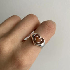 Creative Love Heart Ring a delightful blend of elegance and charm